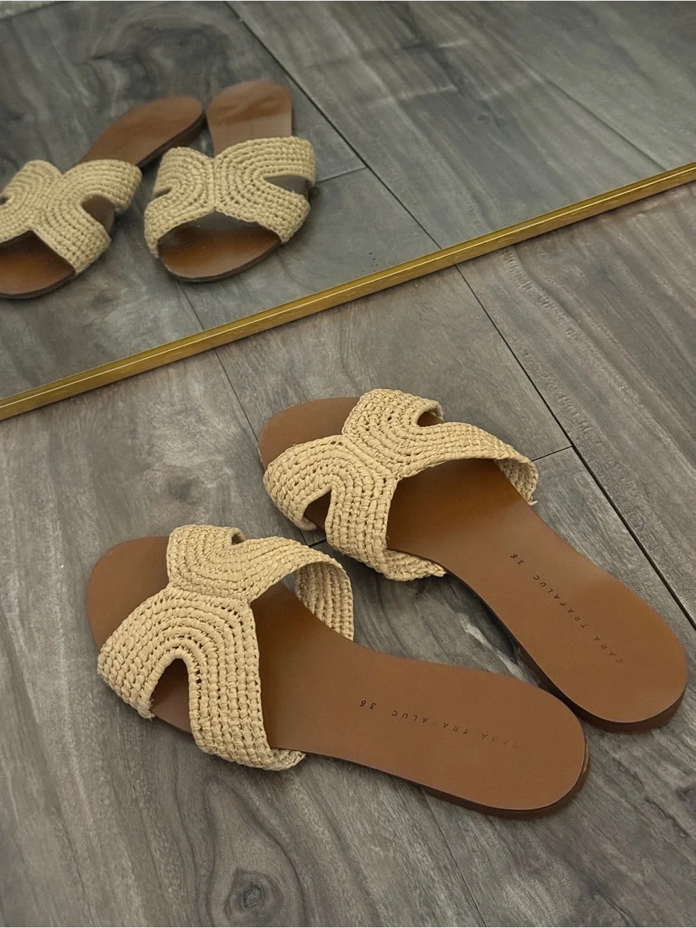 Zara Women’s Woven Slide Sandals in Natural Beige size 6 - Picture 2 of 4